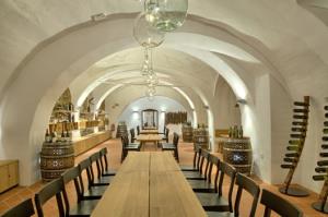 Glasovanje za projekt Promocijsko-degustacijski prostor – VTC 17-1